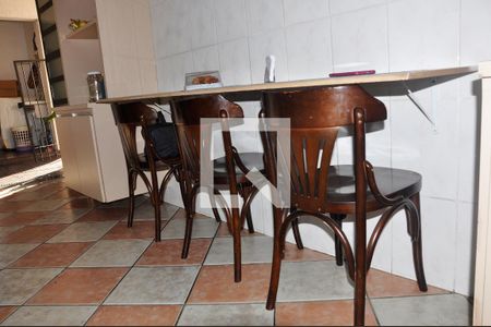 Casa à venda com 168m², 3 quartos e 7 vagas Casa à venda com 168m², 3 quartos e 7 vagasDetalhe Cozinha Americana