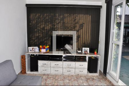 Casa à venda com 168m², 3 quartos e 7 vagas Casa à venda com 168m², 3 quartos e 7 vagasDetalhe Sala de Som