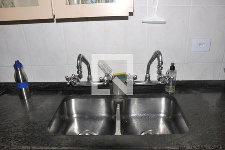 Casa à venda com 168m², 3 quartos e 7 vagas Casa à venda com 168m², 3 quartos e 7 vagasDetalhe Cozinha Americana