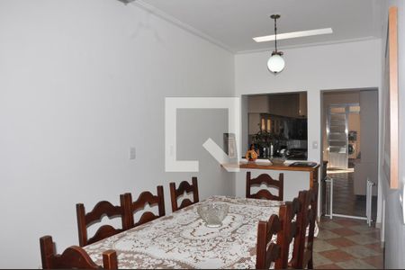 Casa à venda com 168m², 3 quartos e 7 vagas Casa à venda com 168m², 3 quartos e 7 vagasDetalhe Sala de Jantar