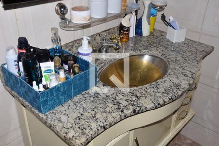 Casa à venda com 168m², 3 quartos e 7 vagas Casa à venda com 168m², 3 quartos e 7 vagasDetalhe da Suíte