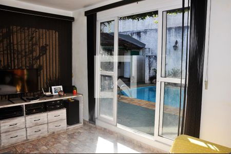 Casa à venda com 168m², 3 quartos e 7 vagas Casa à venda com 168m², 3 quartos e 7 vagasDetalhe Sala de Som