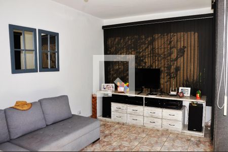 Casa à venda com 168m², 3 quartos e 7 vagas Casa à venda com 168m², 3 quartos e 7 vagasDetalhe Sala de Som