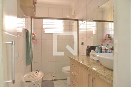 Casa à venda com 168m², 3 quartos e sem vagaBanheiro da Suíte