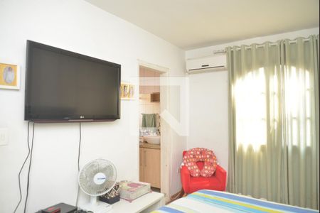 Casa à venda com 168m², 3 quartos e sem vagaSuíte