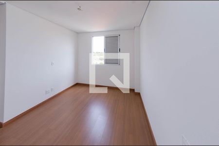 Apartamento à venda com 178m², 3 quartos e 2 vagas Apartamento à venda com 178m², 3 quartos e 2 vagasSuíte