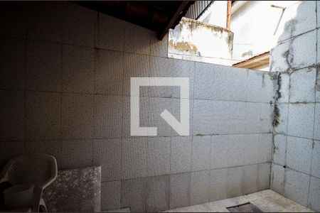 Casa à venda com 70m², 2 quartos e sem vaga Casa à venda com 70m², 2 quartos e sem vagaVista do Quarto 2