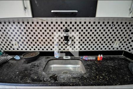 Casa à venda com 70m², 2 quartos e sem vaga Casa à venda com 70m², 2 quartos e sem vagaCozinha