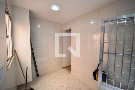 Casa à venda com 70m², 2 quartos e sem vaga Casa à venda com 70m², 2 quartos e sem vagaCozinha