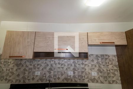 Casa à venda com 42m², 2 quartos e 1 vaga Casa à venda com 42m², 2 quartos e 1 vagaCozinha