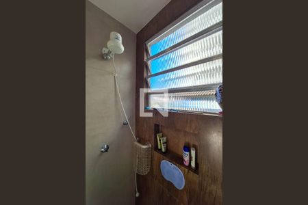 Apartamento à venda com 68m², 2 quartos e sem vaga Apartamento à venda com 68m², 2 quartos e sem vagaBanheiro Social