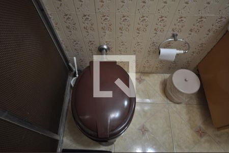 Casa à venda com 200m², 3 quartos e 3 vagasBanheiro do Quarto Suíte