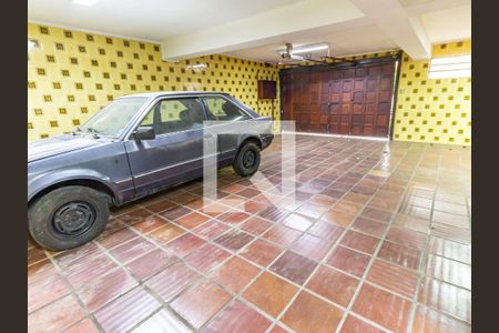 Casa à venda com 350m², 3 quartos e 4 vagasGaragem