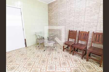 Casa à venda com 350m², 3 quartos e 4 vagasCopa