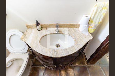 Casa à venda com 350m², 3 quartos e 4 vagasLavabo