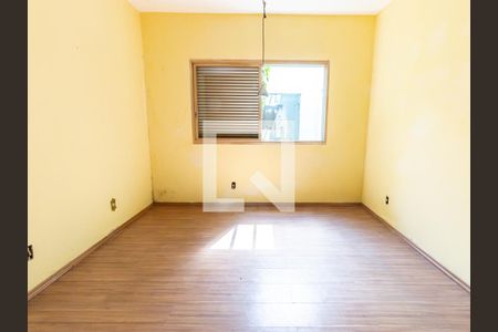 Casa à venda com 350m², 3 quartos e 4 vagasQuarto 1