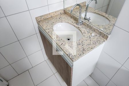 Apartamento à venda com 70m², 2 quartos e 2 vagas Apartamento à venda com 70m², 2 quartos e 2 vagasBanheiro da Suíte
