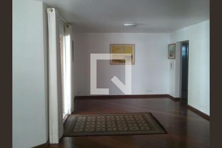 Apartamento à venda com 230m², 4 quartos e 3 vagas