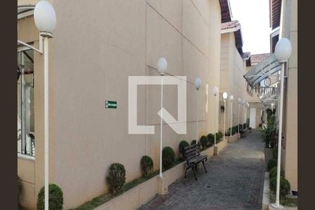 Casa à venda com 105m², 2 quartos e 2 vagas