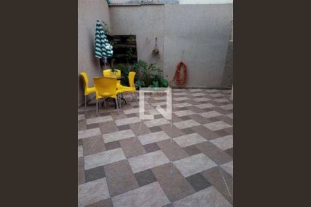 Casa à venda com 124m², 2 quartos e 3 vagas