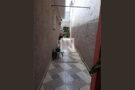 Casa à venda com 124m², 2 quartos e 3 vagas