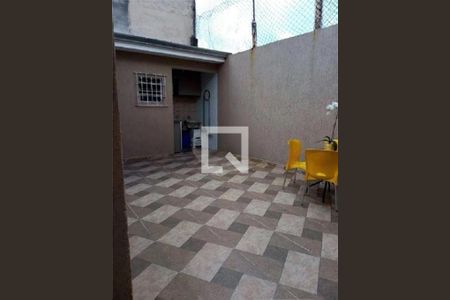 Casa à venda com 124m², 2 quartos e 3 vagas