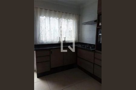 Casa à venda com 124m², 2 quartos e 3 vagas