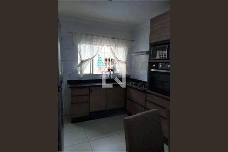 Casa à venda com 124m², 2 quartos e 3 vagas