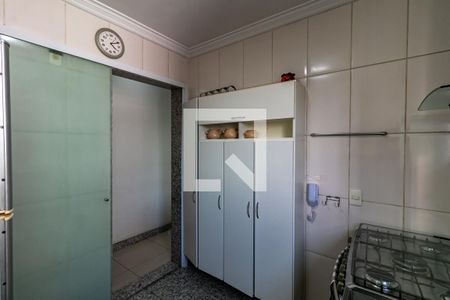 Apartamento à venda com 261m², 4 quartos e 3 vagasCozinha