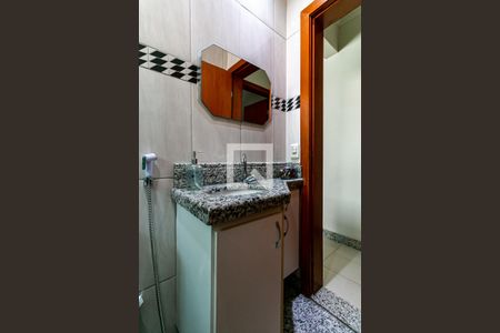 Apartamento à venda com 261m², 4 quartos e 3 vagasBanheiro 2