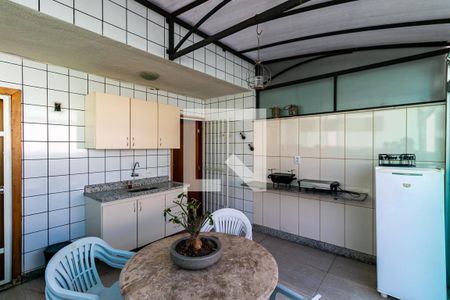 Apartamento à venda com 261m², 4 quartos e 3 vagasTerraço 1