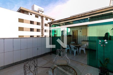 Apartamento à venda com 261m², 4 quartos e 3 vagasTerraço 1