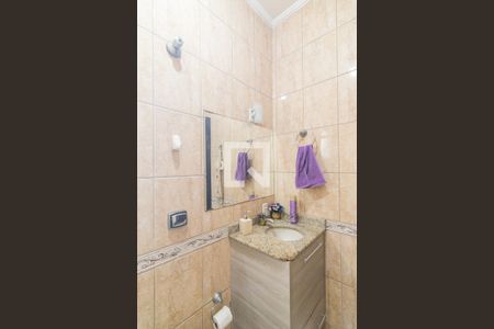 Casa à venda com 102m², 3 quartos e 2 vagas Casa à venda com 102m², 3 quartos e 2 vagasBanheiro