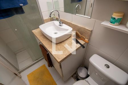 Apartamento à venda com 87m², 4 quartos e 2 vagasBanheiro social