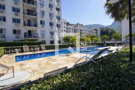 Apartamento à venda com 87m², 4 quartos e 2 vagasPiscina