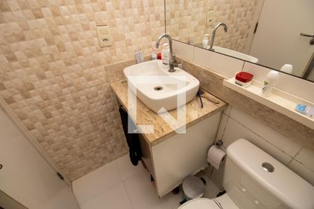 Apartamento à venda com 87m², 4 quartos e 2 vagasBanheiro quarto 2