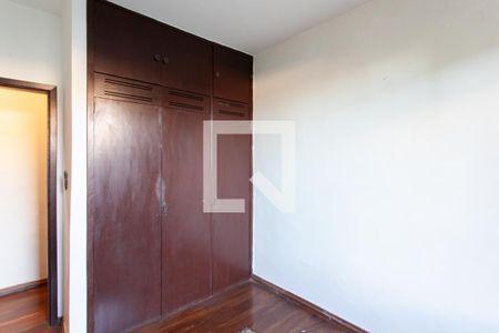 Casa à venda com 480m², 3 quartos e 4 vagasQuarto 2