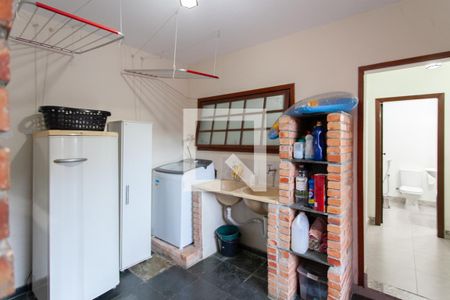 Casa à venda com 480m², 3 quartos e 4 vagasÁrea de Serviço