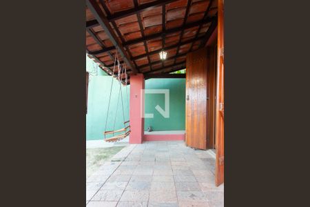 Casa à venda com 480m², 3 quartos e 4 vagasSuíte - Varanda