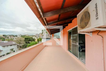 Casa à venda com 496m², 4 quartos e 3 vagas Casa à venda com 496m², 4 quartos e 3 vagasSacada da Suíte