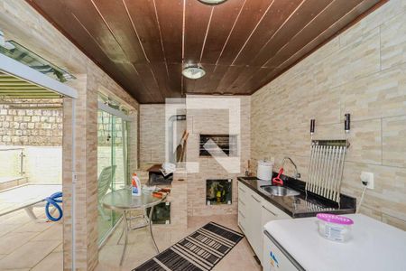 Casa à venda com 496m², 4 quartos e 3 vagas Casa à venda com 496m², 4 quartos e 3 vagasEspaço Gourmet