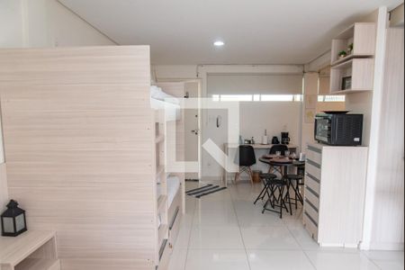 Sala/quarto de apartamento para alugar com 1 quarto, 47m² em Liberdade, São Paulo