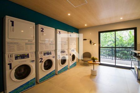 Apartamento à venda com 28m², 1 quarto e sem vagaÁrea comum - Lavanderia