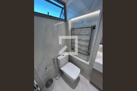 Apartamento à venda com 185m², 3 quartos e 3 vagasBanheiro da Suíte 3