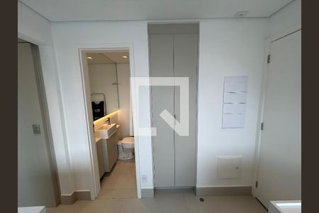Apartamento à venda com 185m², 3 quartos e 3 vagasLavanderia
