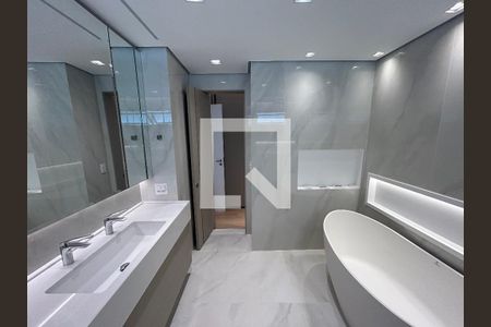 Apartamento à venda com 185m², 3 quartos e 3 vagasBanheiro da Suíte 3