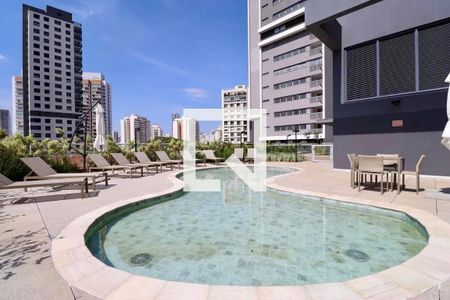 Apartamento à venda com 185m², 3 quartos e 3 vagasÁrea comum - Piscina