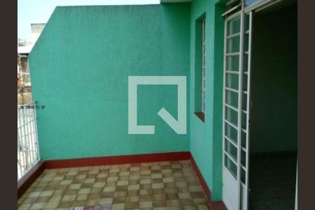Casa à venda com 250m², 2 quartos e sem vaga