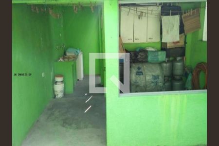 Casa à venda com 250m², 2 quartos e sem vaga