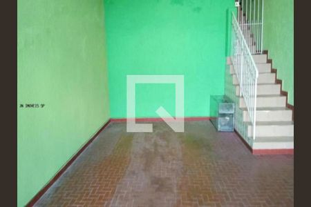 Casa à venda com 250m², 2 quartos e sem vaga
